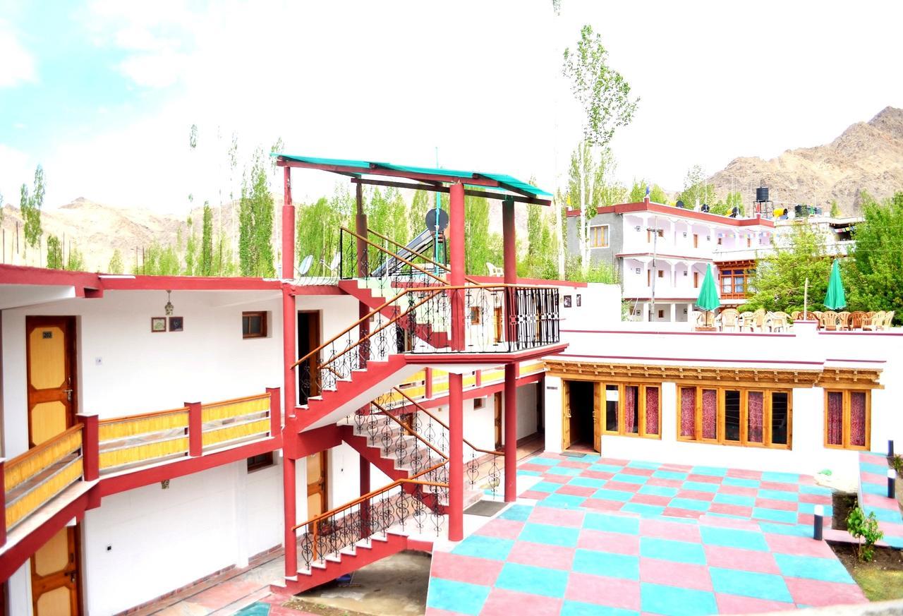 Beyond Stay - Kanika Himalayan View Leh Esterno foto